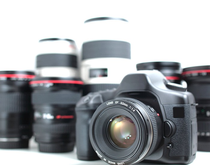 DSLR & Lenses DSLR & Lenses (Modern hi-end professional photographic equipment
