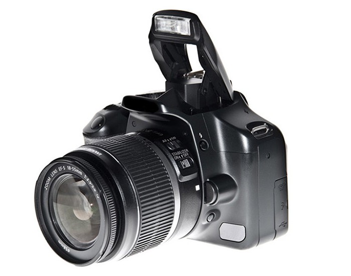 Dslr camera isolated on white